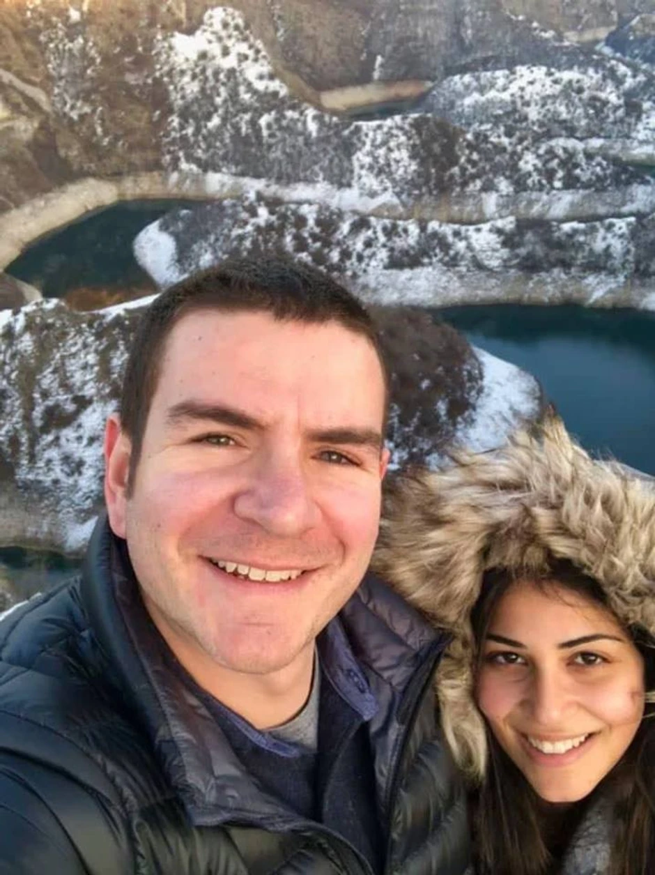 Met Majncer sa devojkom 