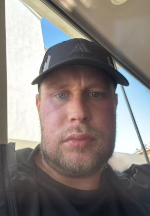 Jon urobil obrovskú chybu, ktorá ho stála úsmev.