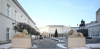 Co się dzieje w Pałacu Prezydenckim? W środku Wąsik i Kamiński. W sieci pojawiły się zdjęcia