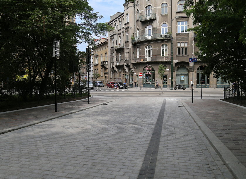 Wyremontowana ulica w centrum
