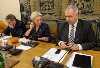 Sasin: Zebraliśmy prawie milion zł na budowę pomników smoleńskiego i L. Kaczyńskiego