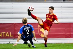 W Bordeaux zaatakowano piłkarza. Lucas Buades ma wstrząśnienie mózgu