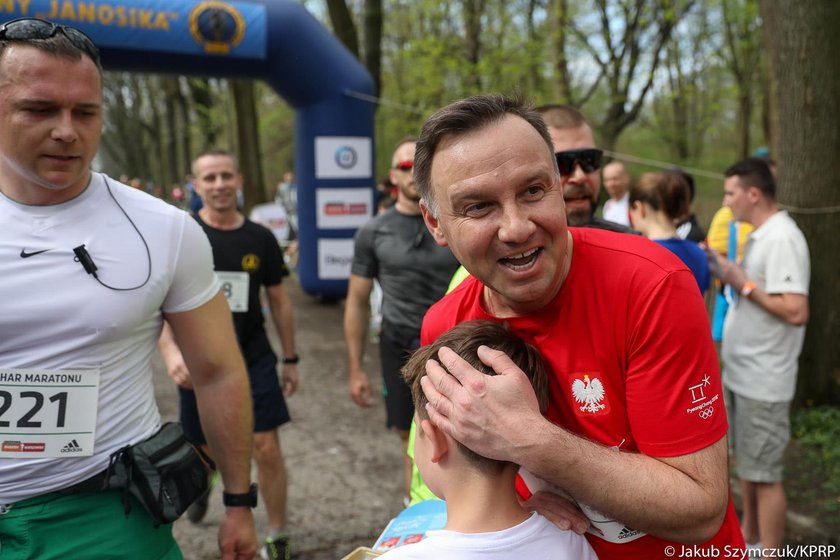 Prezydent Andrzej Duda pobiegł w hołdzie "Janosikowi"