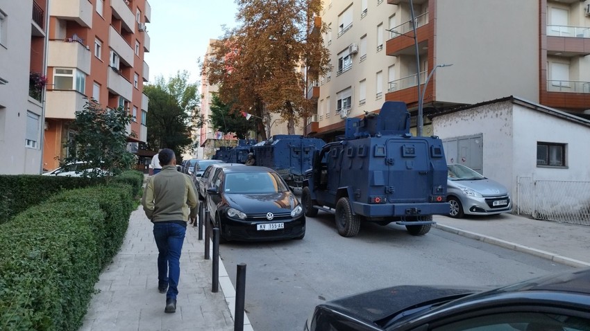 Kosovska policija upala u KBC Kosovska Mitrovica