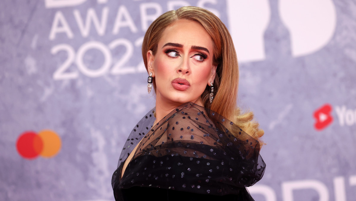 Adele na gali Brit Awards 2022