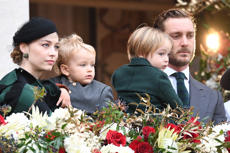 Pierre Casiraghi z żoną i synami (Monte Carlo, listopad 2019 r.)