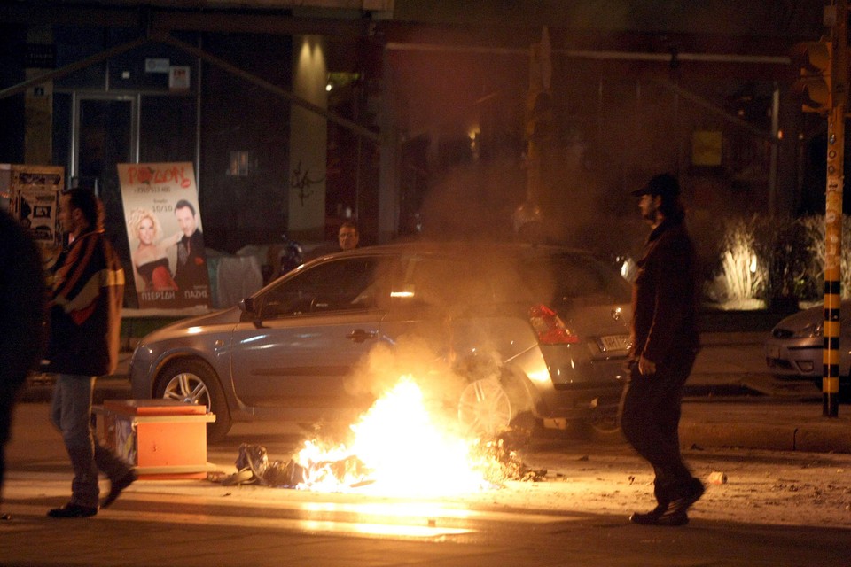 GREECE POLICE GUNFIRE