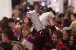 Here's when stores will open their doors for Black Friday sales