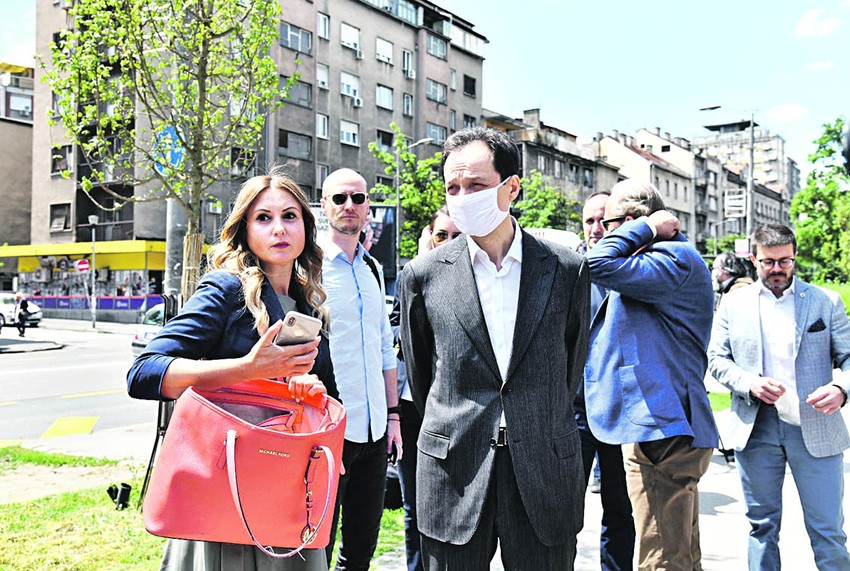 Jerkov, Božović i Ćirić ispred policijske uprave