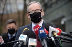 Konfederacja żąda dymisji szefa MZ: Zbrodniarz, który doprowadza do wzrostu umieralności w Polsce