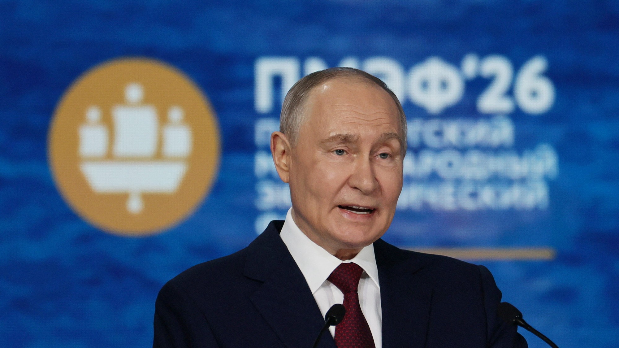 Ruský prezident Vladimir Putin počas príhovoru na petrohradskom Medzinárodnom ekonomickom fóre.