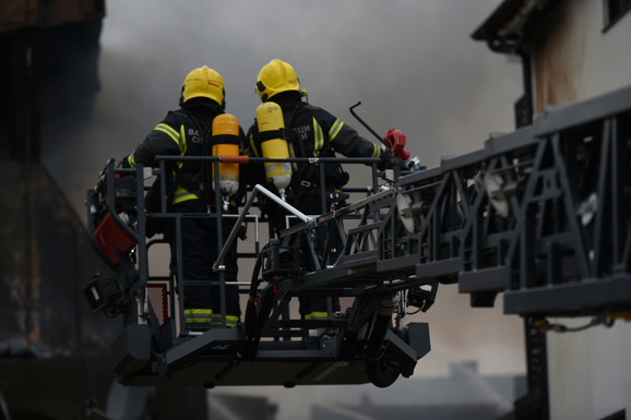 DRAMA U ČAČKU Eksplozija i jak požar u knjigovodstvenoj agenciji