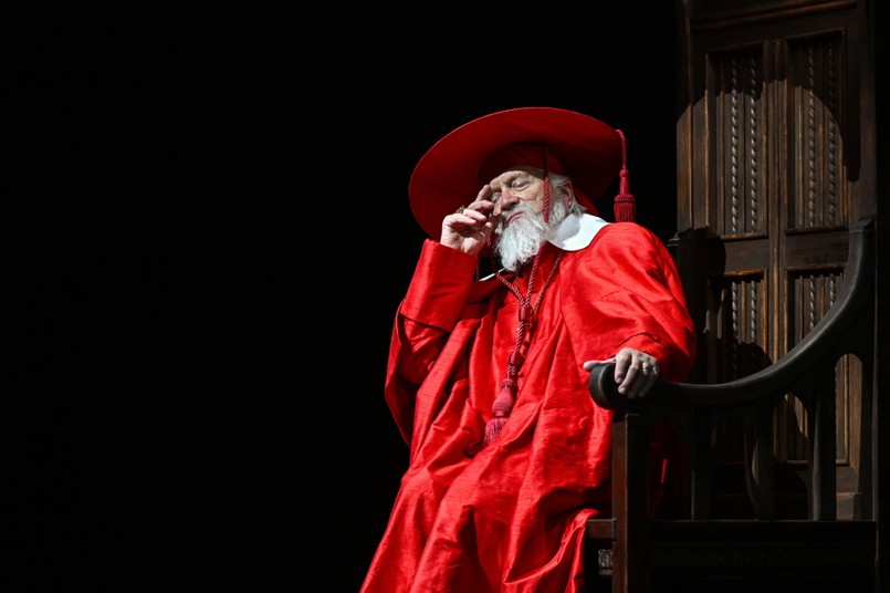 Andrzej Seweryn w spektaklu "Rękopis znalezionego w Saragossie. Dziedzictwa Gomelezów"
