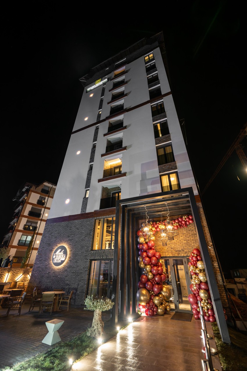 Otvoren restoran "Mala fabrika ukusa" by Golden Panorama na Zlatiboru