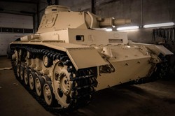 Czołg Panzer III uratowany i jedzie do Poznania. Po wojnie był zalany betonem