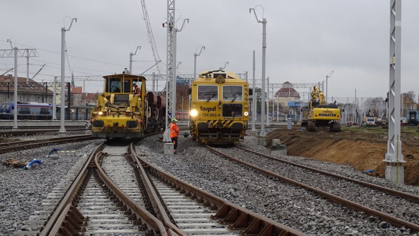 Stacja Olsztyn Główny. Rozrasta się tunel na Zatorze [ZDJĘCIA]