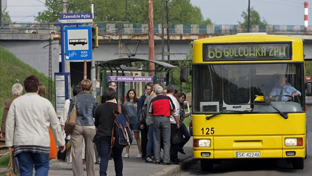 Bunt w Mysłowicach! Stare autobusy i wieczne przesiadki. Mieszkańcy i władze miasta nie chcą być już ubogim krewnym i prosić władze KZK GOP o możliwość dojazdu do centrum Katowic. Chcą zmienić dotychczasowego przewoźnika.