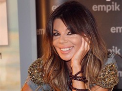 Edyta Górniak rozdawała autografy przez prawie osiem godzin