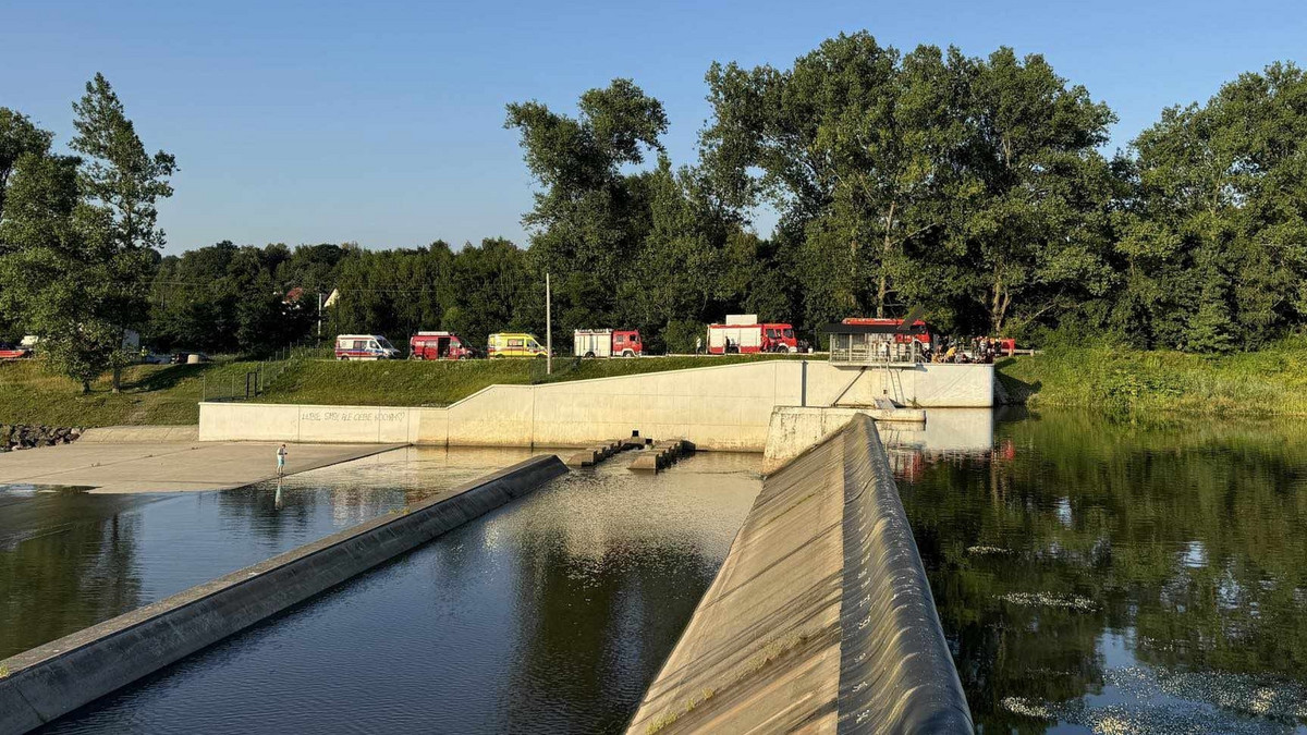 Tragedia nad rzeką w Małopolsce. Nie żyje dwoje 17-latków