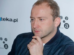 Borys Szyc rozstał się z dziewczyną. Zostawiła go w trosce o swoje dzieci?