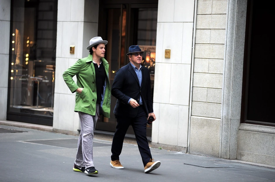 Spejsi u Milanu sa anonimnim muškarcem