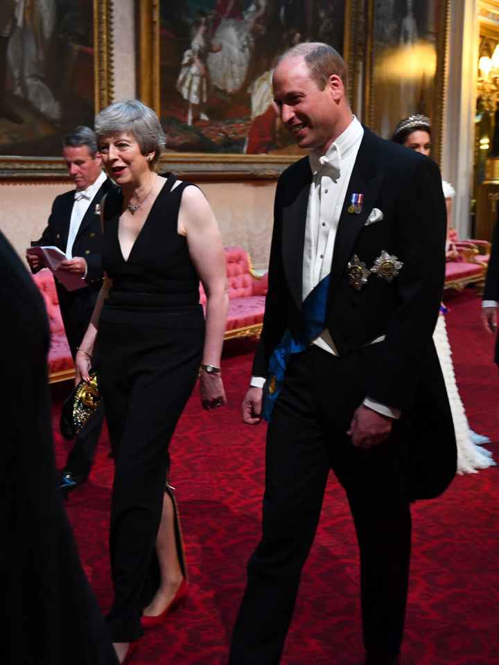 Wizyta Donalda i Melanii Trump w Wielkiej Brytanii. Na zdjęciu Theresa May i książę William. 