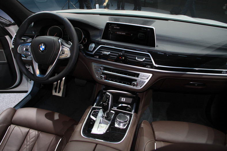 BMW Serii 7 (Frankfurt 2015)