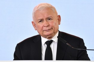 Kaczyński w „Le Figaro”: Czas na rozliczenie między Niemcami a Polską