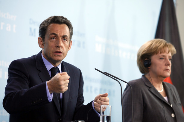 Francja i Niemcy poprą wspólnie kandydaturę obecnego szefa Komisji Europejskiej, Portugalczyka Jose Barroso, który ubiega się o ponowny wybór na to stanowisko - zapowiedzieli dziś prezydent Francji Nicolas Sarkozy i niemiecka kanclerz Angela Merkel. Fot. Bloomberg