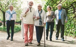 Nigdy nie jest za późno na bunt, czyli jak seniorzy zarabiają na start-upach