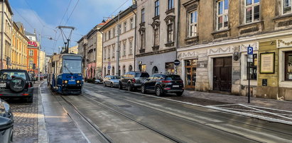 Ulica Krakowska: Urzędnicy z ZDMK nie doczekali się obiecanych przez wykonawcę poprawek