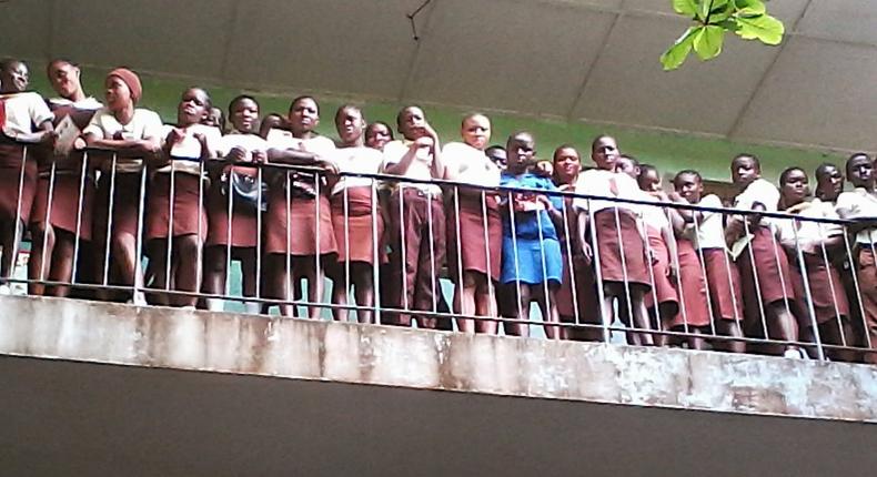 Students of Falomo High School (for illustration purposes only)