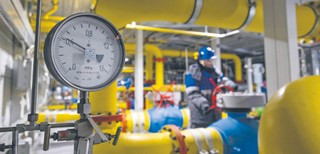 Cięcia zużycia ropy i gazu potrzebne od zaraz [OPINIA]