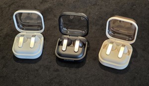 Galaxy Buds4 i Galaxy Buds4 Pro