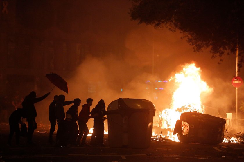 Masowe protesty w Barcelonie. Tysiące osób wyszło na ulice