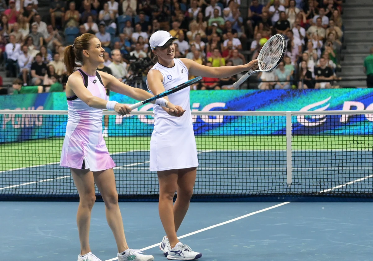 Świat zachwyca się zagraniem Świątek. Tak potrafiła tylko Radwańska