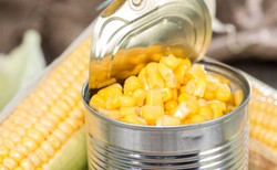 Trzymasz otwarte puszki w lodówce? Eksperci ostrzegają przed tym powszechnym błędem