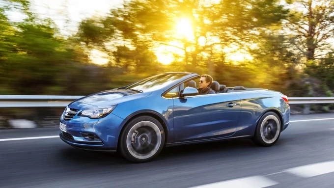 Opel Cascada, jak jeździ Astra w wersji kabrio?