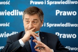 Marszałek Sejmu o lotach z rodziną: Dokonam wpłaty na cele charytatywne