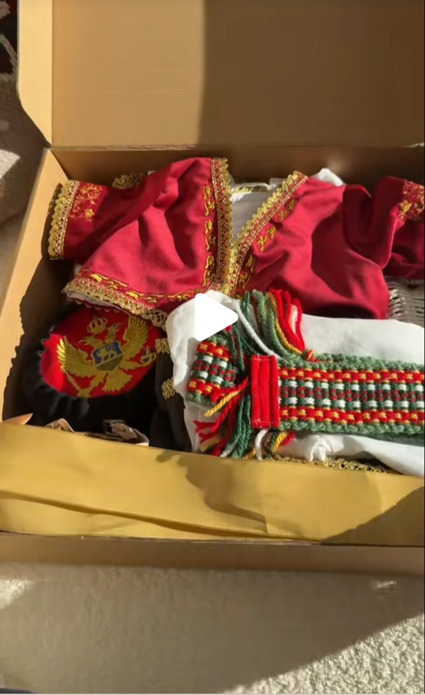 Branko Babić pokazao poklone za blizance