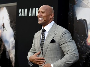 Nincs cukibb Dwayne Johnson kislányának reakciójánál, amikor meglátja apukájának a felsőtestét