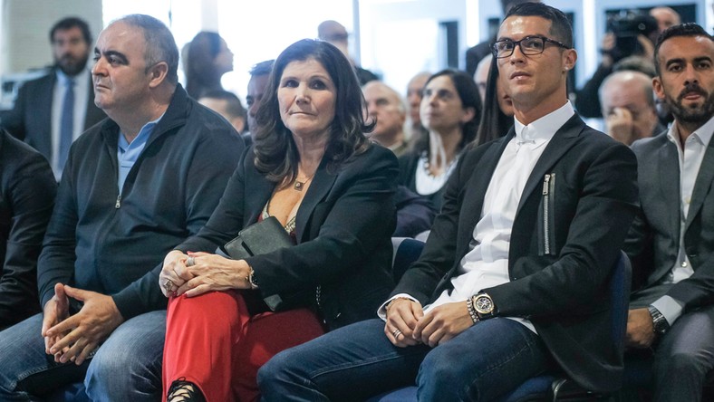 mama cristiano ronaldo