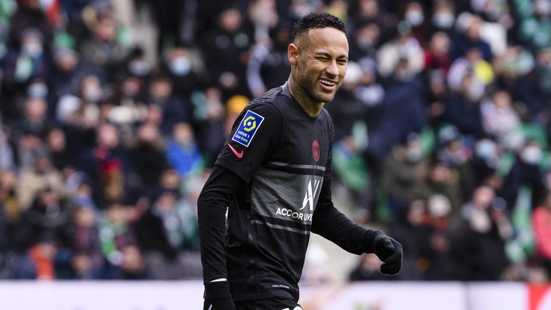 Ligue 1: Neymar doznał kontuzji, a później imprezował. Przyjaciel wrzucił zdjęcia