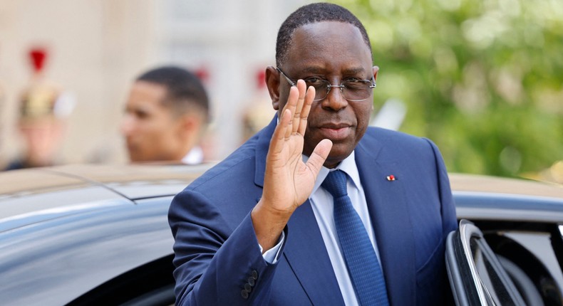 Senegal lawmakers extend presidential vote delay by ten months