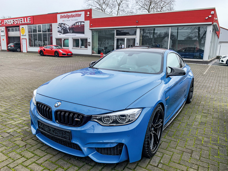 BMW M4, czyli ktoś (Niemiec?) oszukiwał, jak sprzedawał