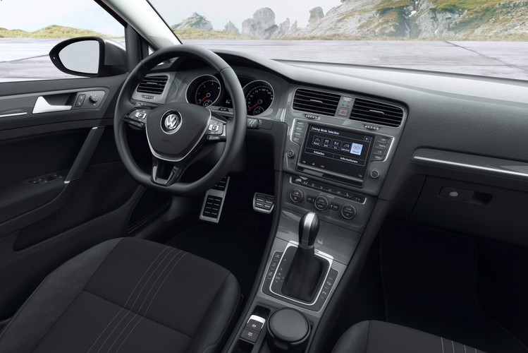 Volkswagen golf alltrack
