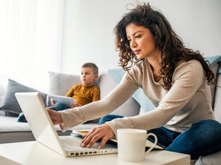 Anna Skoczylas: 'Kobiety zdalnie pracują jeszcze więcej niż w biurze' [PODCAST]