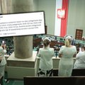 Minister zdrowia przekonuje, że średnie zarobki pielęgniarek się podwoiły. Ile zarabiają?