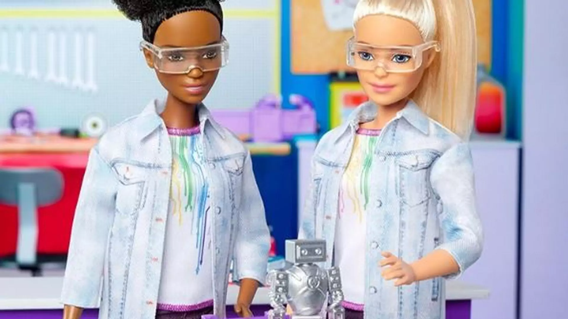 Barbie w świecie robotyki. Producenci lalek inspirują dziewczyny do podejmowania "męskich" zawodów