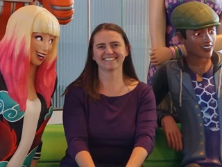 Zawsze uwielbiałam gry wideo, ale z jakiegoś powodu nigdy nie wiązałam ich ze ścieżką kariery -  mówi Lyndsay Pearson, dyrektor generalna oraz producentka wykonawcza gry The Sims firmy Electronic Arts